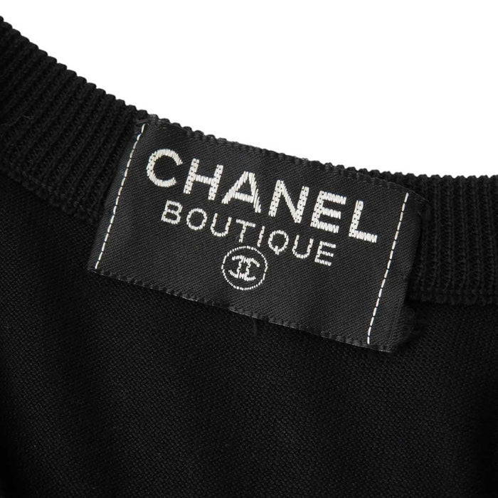 CHANEL 
Vintage COCO CC Logo 
Coco Mark Short Sleeve Knit