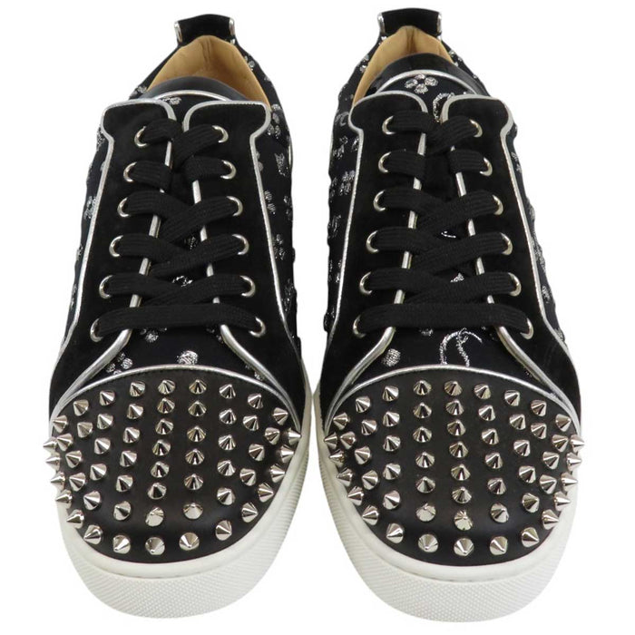 Christian Louboutin 
Luis Junior Orlato Borchie Camoscio Pelle 
LOUIS JUNIOR SPIKES ORLATO Scarpe da ginnastica con borchie