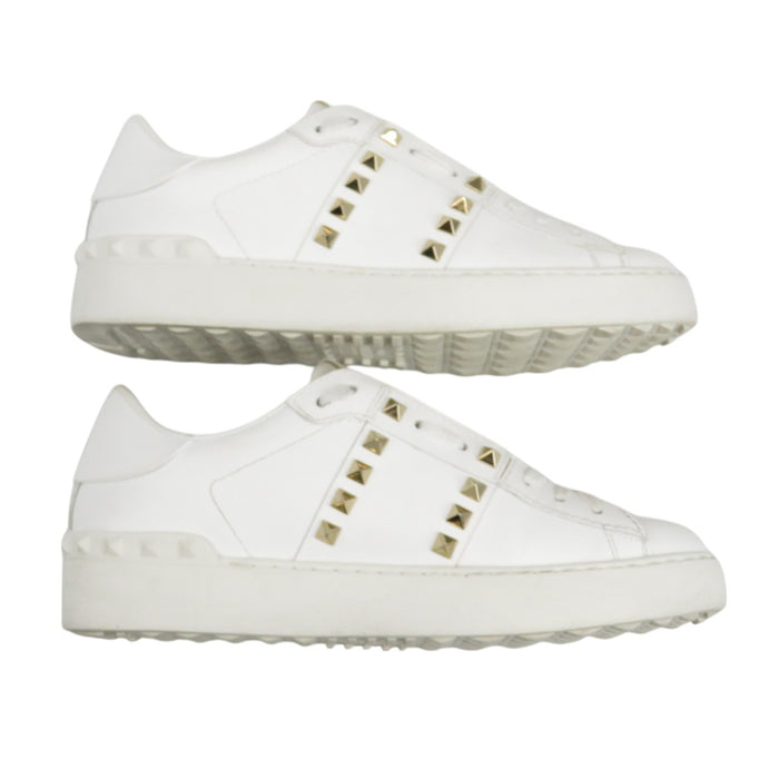 VALENTINO
Leather Low-Cut
Rockstuds Untitled Sneakers