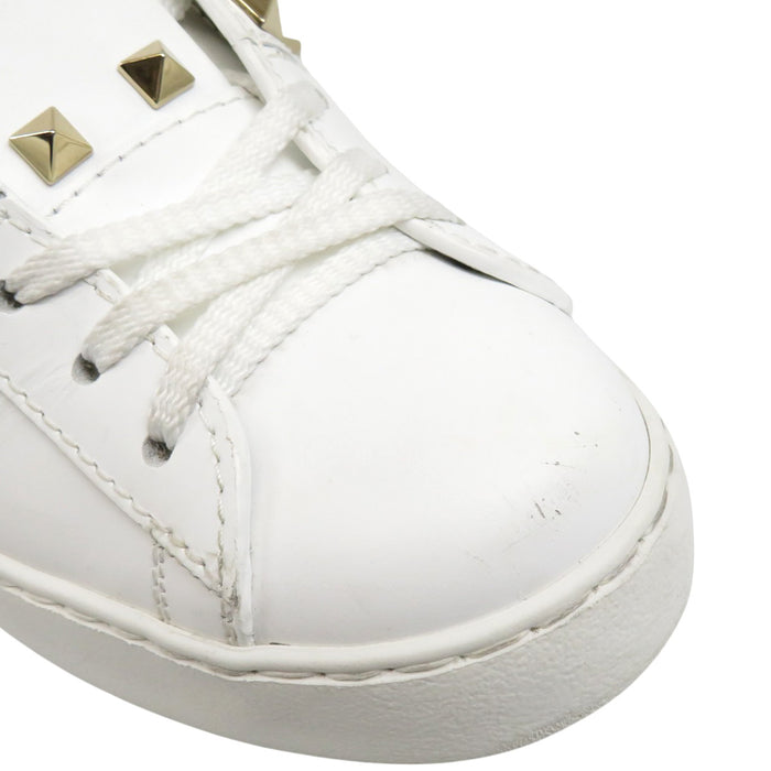 VALENTINO
Leather Low-Cut
Rockstuds Untitled Sneakers