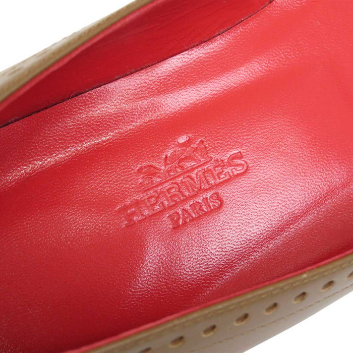 HERMES 
ラウンドトゥ レザー 
フラット パンプス