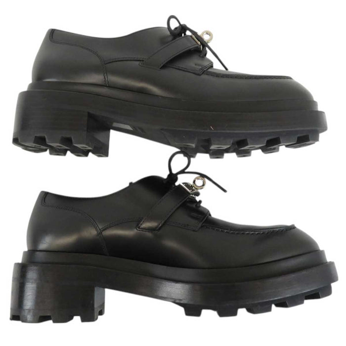 HERMES
Kelly Buckle Lace-Up Silver Color Fittings
First Leather Shoes