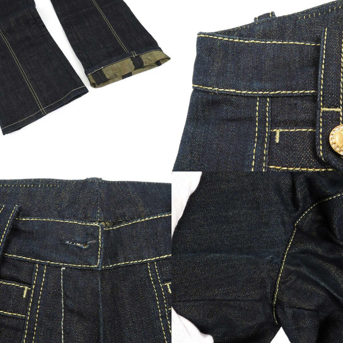 LOUIS VUITTON
LV Rhinestone Logo Button RW062W WJPA03CZ9
Lame Denim Pants