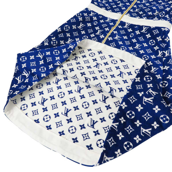 LOUIS VUITTON
LV Logo All-over Pattern
Monogram Tau Ring Dress One-piece
Monogram