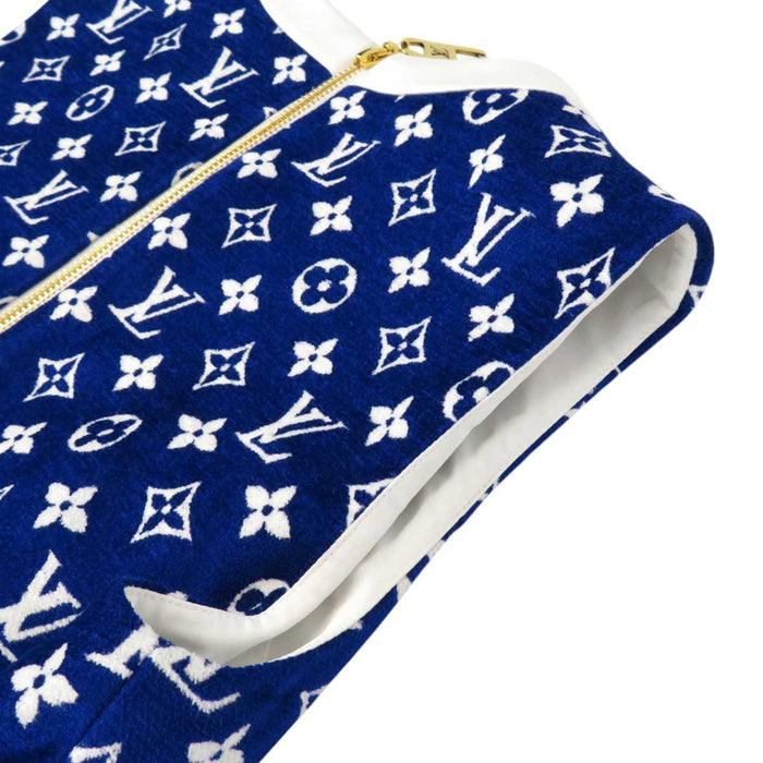 LOUIS VUITTON
LV Logo All-over Pattern
Monogram Tau Ring Dress One-piece
Monogram