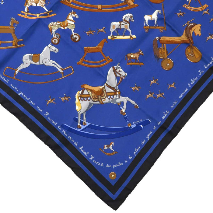 HERMES
Silk Large Square
Carré 90 Raconte moi le Cheval Talking about Horses Scarf