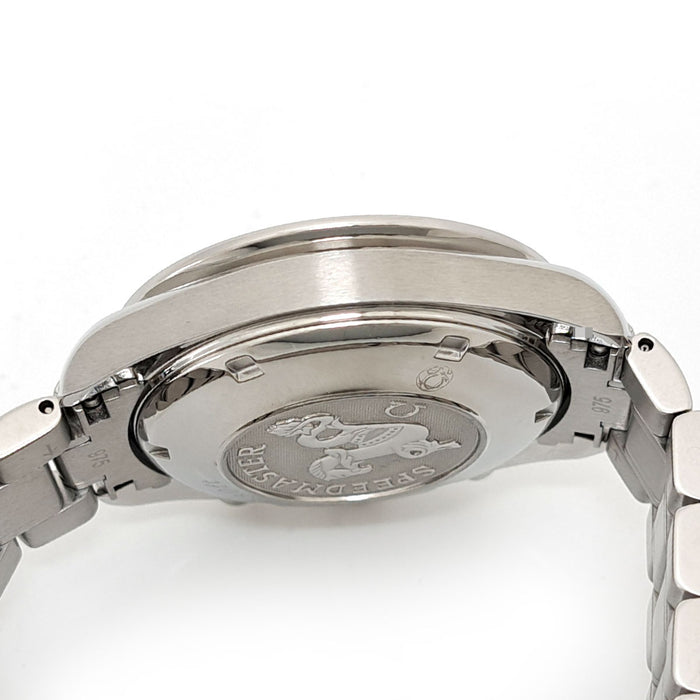 OMEGA
Speedmaster Date Overhauled