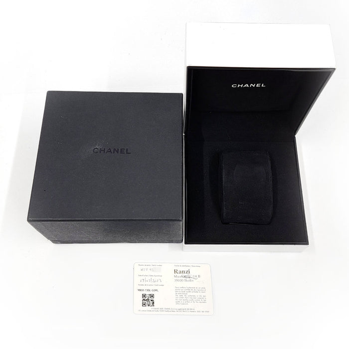 CHANEL
J12 Chronograph
With box and warranty card