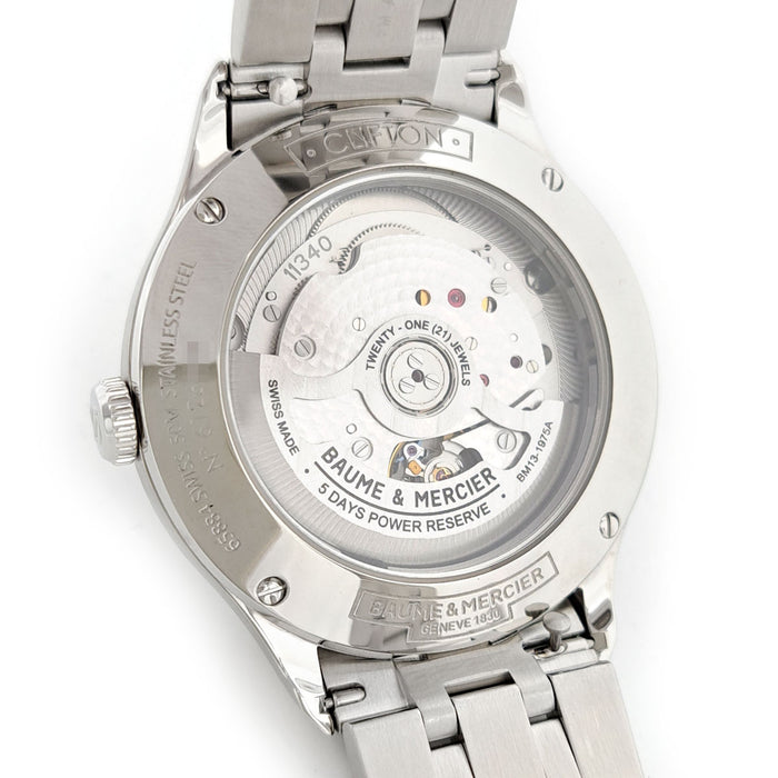 Baume & Mercier
Clifton Baumatic 5DAYS
With box and warranty card
