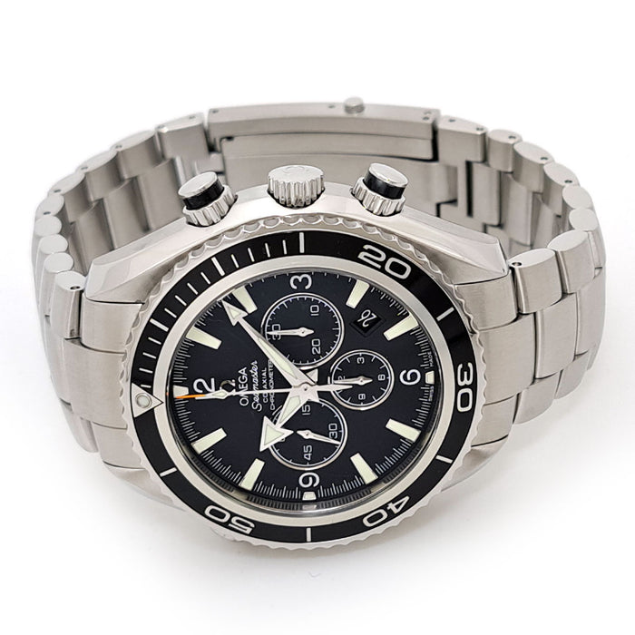 OMEGA
Seamaster Planet Ocean Chronograph
With box and warranty card