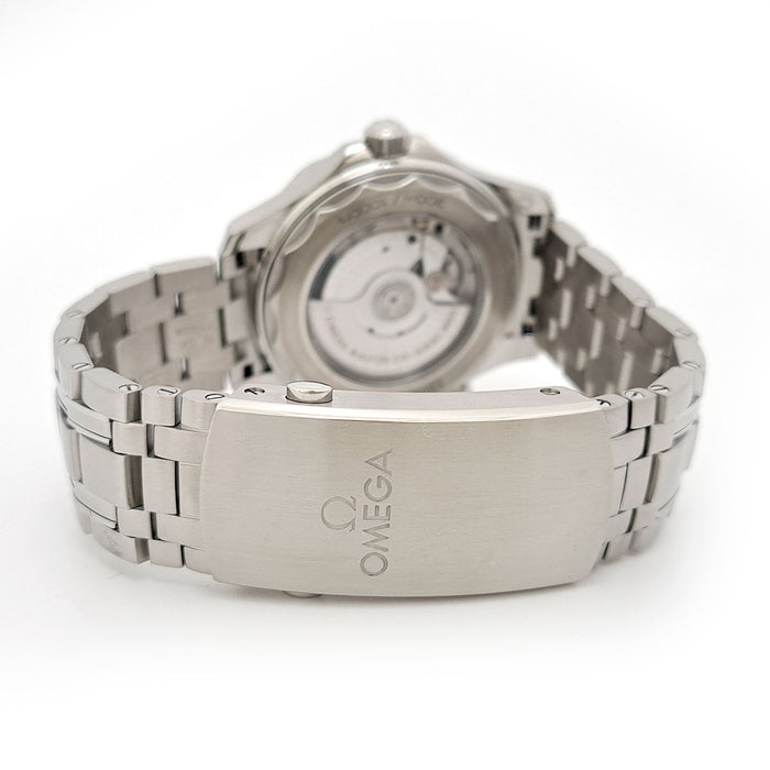 OMEGA 
Seamaster Diver 300m