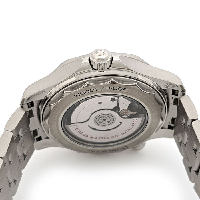 OMEGA 
Seamaster Diver 300m