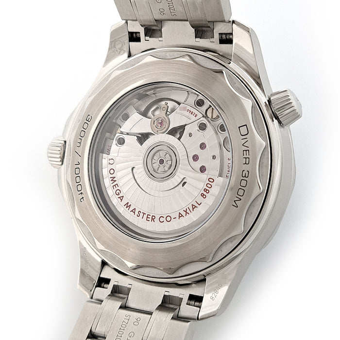 OMEGA 
Seamaster Diver 300m