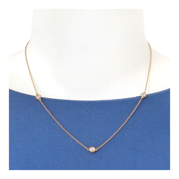 TIFFANY&Co. 
Collier By the Yard 3 diamants P