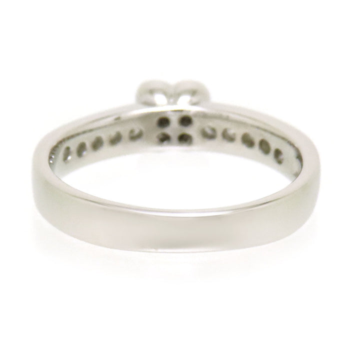Ponte Vecchio 
Bague fleur diamant