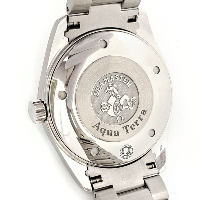 OMEGA 
Seamaster Aqua Terra 
Avec boîte et garantie