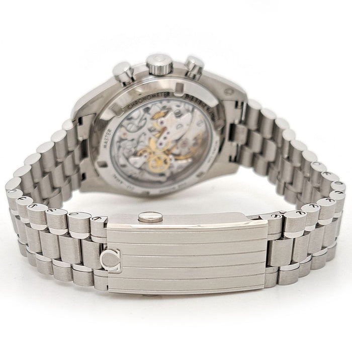 OMEGA
Speedmaster Moonwatch Professionnel
Avec boîte et garantie
