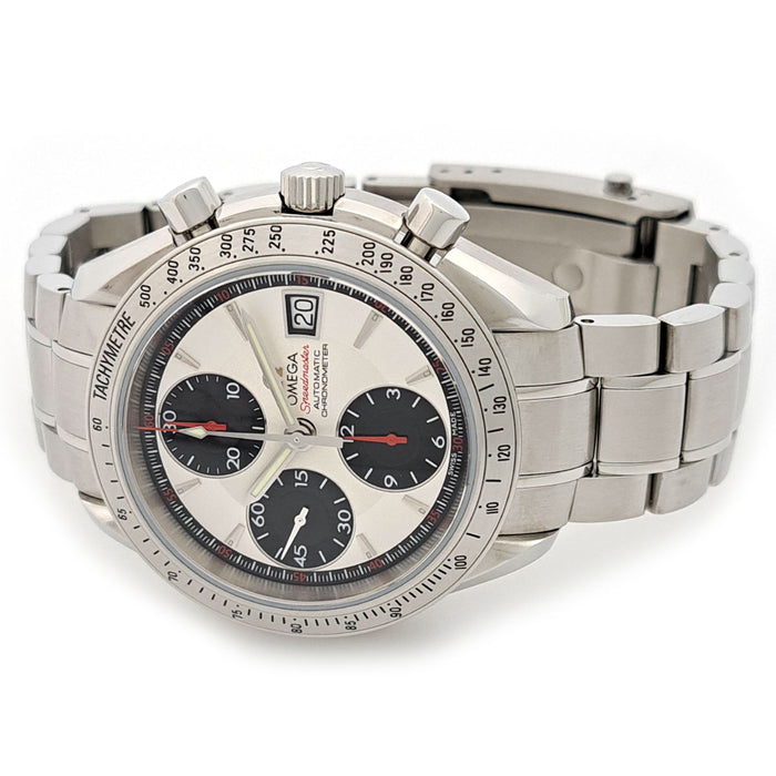 OMEGA 
Speedmaster Day-Date 
Avec boîte et garantie