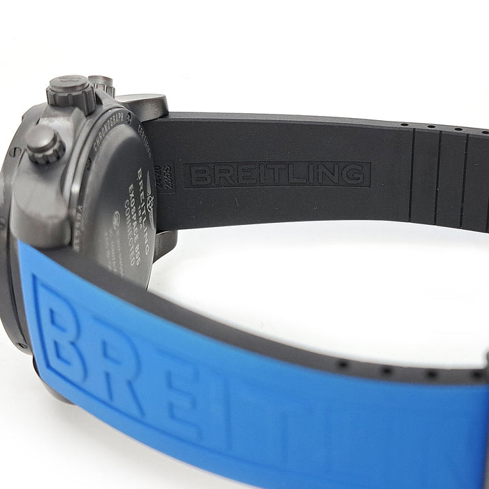BREITLING
Exospace B55
With box and warranty card