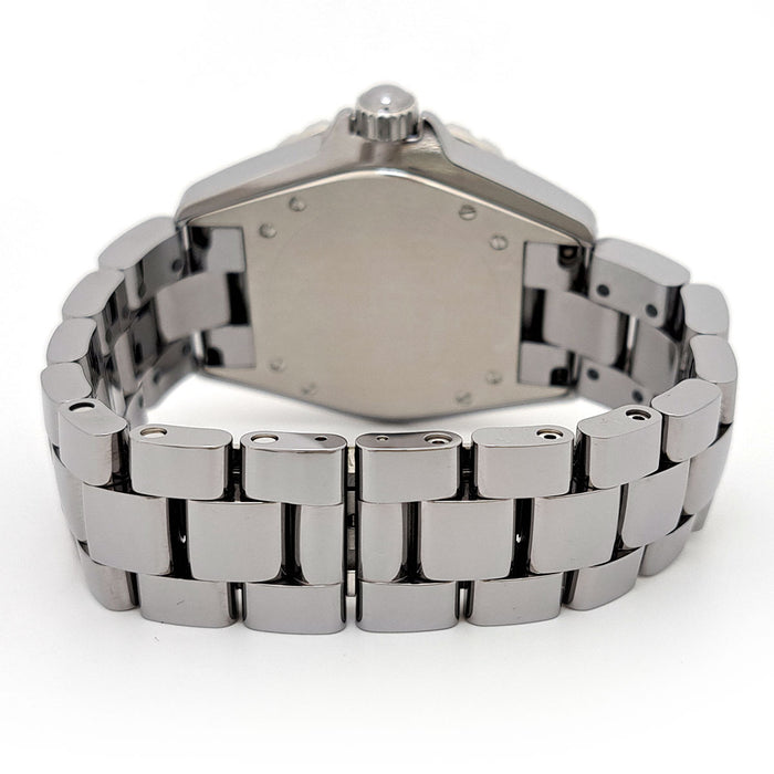 CHANEL
J12 Chromatic
With Warranty Card