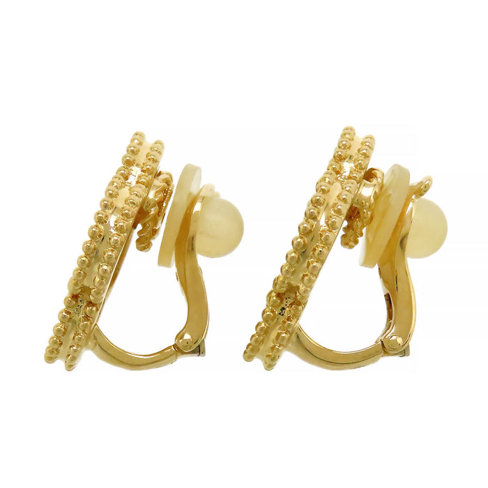 Van Cleef & Arpels
Magic Alhambra Earrings