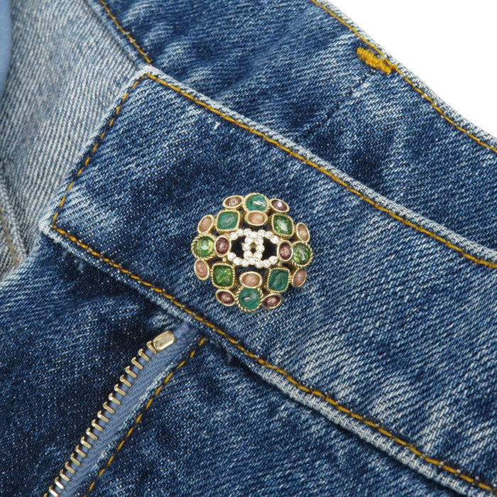 CHANEL
COCO CC logo rhinestone cotton
Coco mark gripoire coco button denim pants