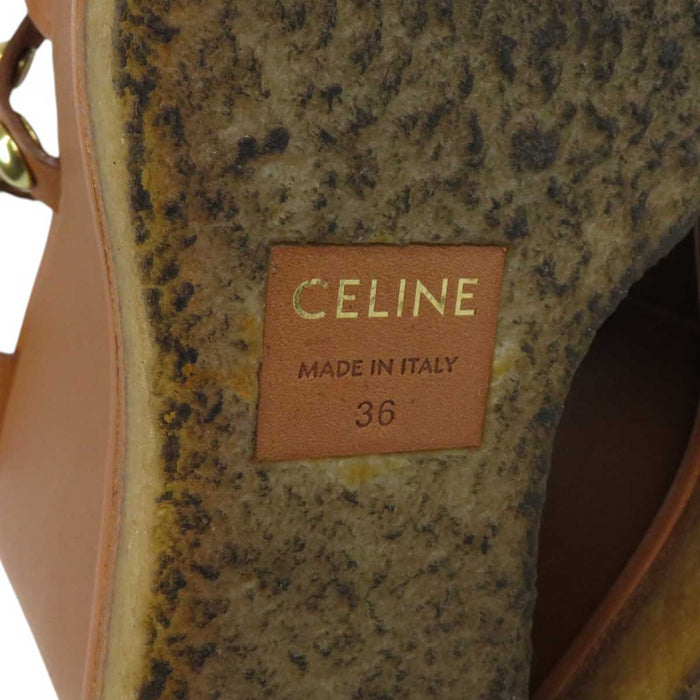 CELINE 
ロゴ レザー 厚底 
トリオンフ マノン ウェッジソール サンダル