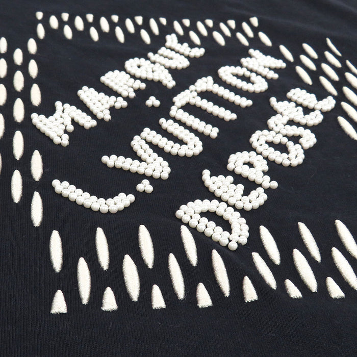 LOUIS VUITTON 
LV コットン RM242MQ NPL HQY71W 
ビーズ ロゴ Tシャツ