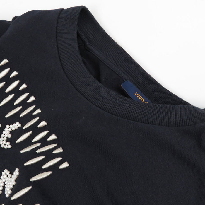 LOUIS VUITTON 
LV コットン RM242MQ NPL HQY71W 
ビーズ ロゴ Tシャツ