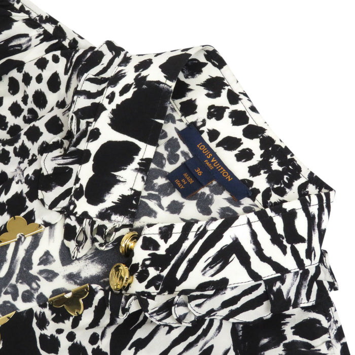 LOUIS VUITTON
LV logo button all-over pattern frill silk
monogram pullover french sleeve blouse