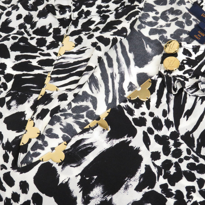 LOUIS VUITTON
LV logo button all-over pattern frill silk
monogram pullover french sleeve blouse
