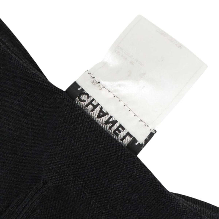 CHANEL
Logo CC COCO Silk Cotton
Coco Mark Rib Switching Short Sleeve Knit