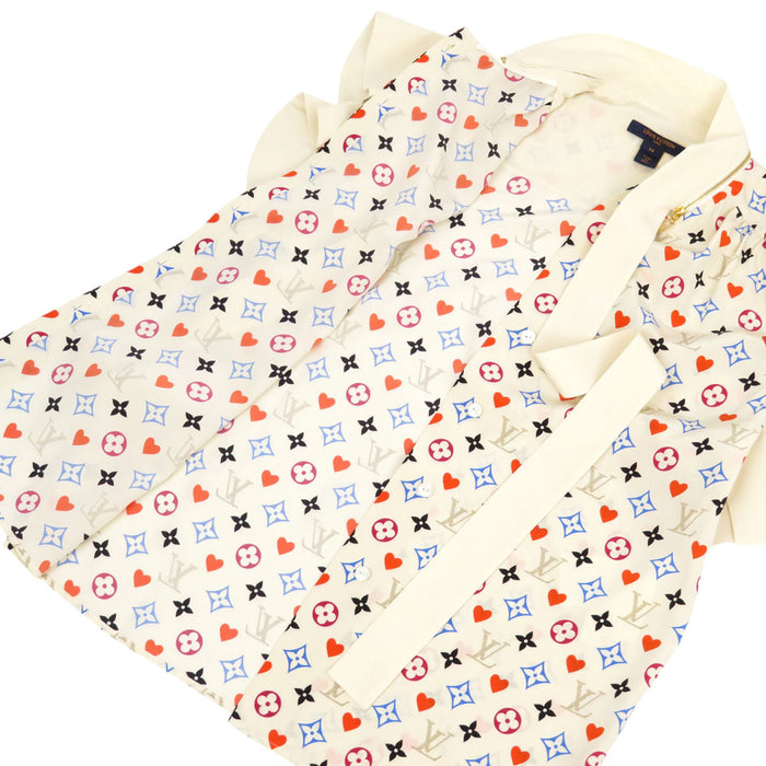 LOUIS VUITTON
LV Monogram All-over Pattern Silk Ribbon Tie
Game On Frill Bow Tie Blouse
