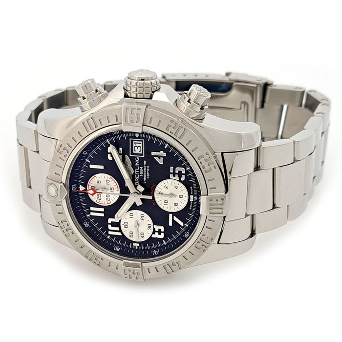 BREITLING 
Avenger II Chronograph 
With box and warranty card Avenger 2