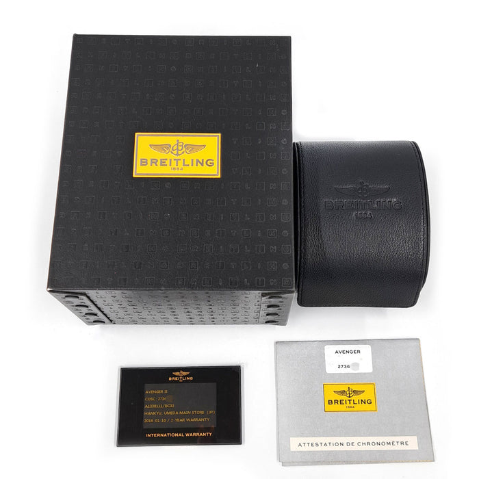 BREITLING 
Avenger II Chronograph 
With box and warranty card Avenger 2