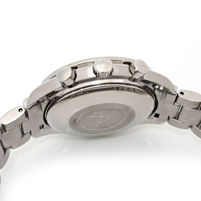 OMEGA
Speedmaster Automatic
With Box and Warranty Card