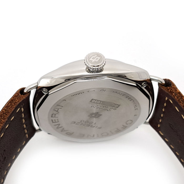 OFFICINE PANERAI
Radiomir Black Seal Logo
With Box and Warranty Card