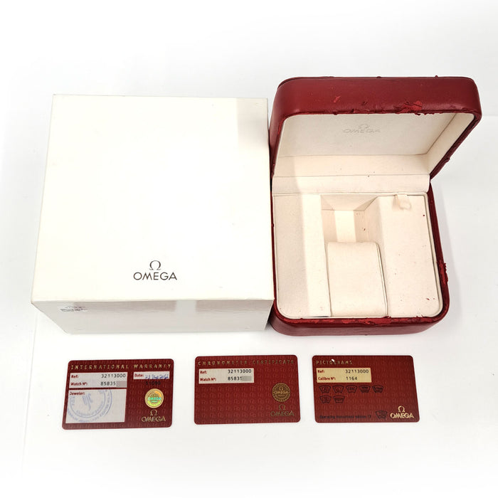 OMEGA
Speedmaster Date
With box and warranty card