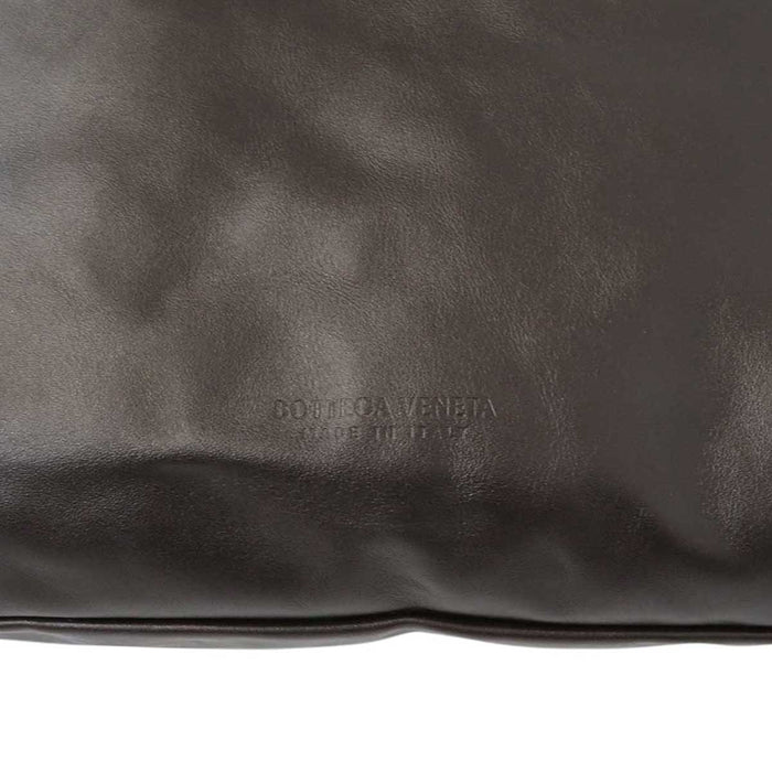 BOTTEGAVENETA 
Logo 
Leather Cushion