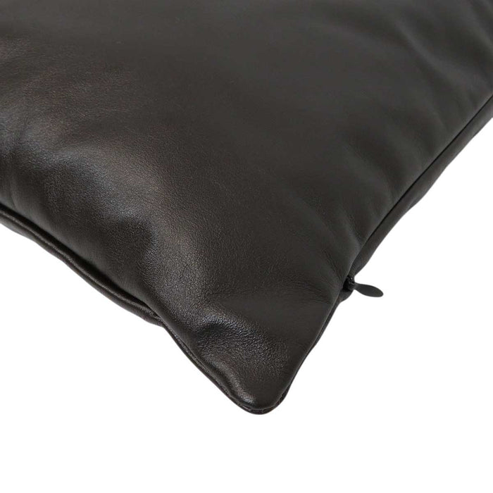 BOTTEGAVENETA 
Logo 
Leather Cushion