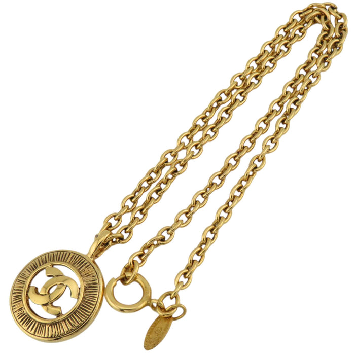 CHANEL 
COCO CC Logo Circle Gold Color Metal GP 
Coco Mark Vintage Round Necklace