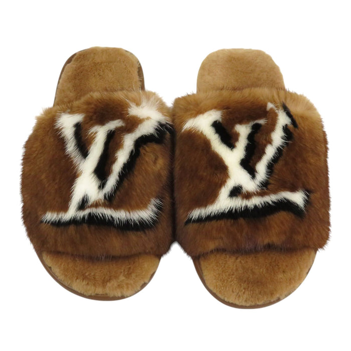 LOUIS VUITTON 
LV ロゴ スリッパ ファー 
ホーミー ライン ミュール ルームシューズ