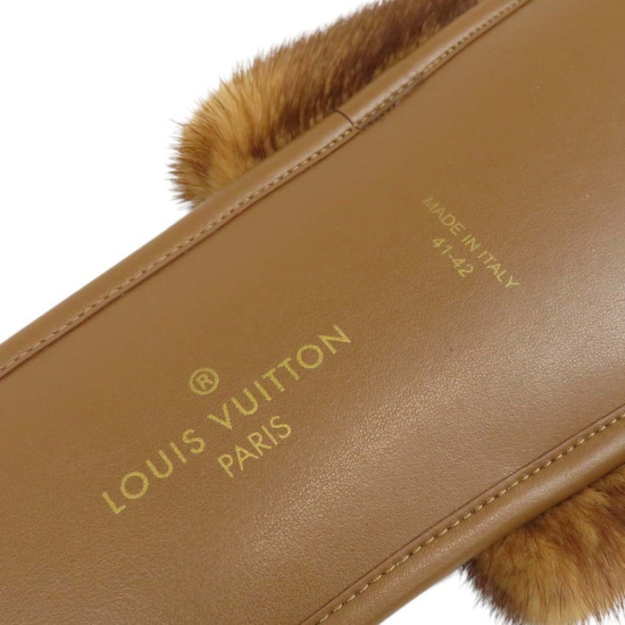 LOUIS VUITTON 
LV ロゴ スリッパ ファー 
ホーミー ライン ミュール ルームシューズ