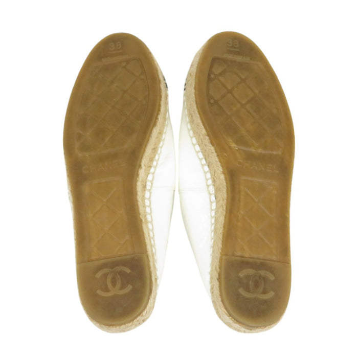 CHANEL
COCO CC Logo Bijou
Coco Mark Patent Leather Espadrilles