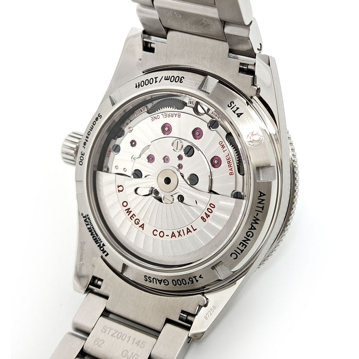 OMEGA 
Seamaster 300M Co-Axial 
Avec boîte et garantie