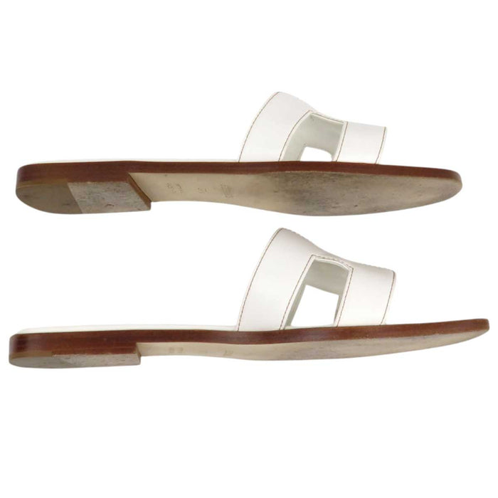 HERMES 
H アッシュ ロゴ フラット 
オラン サンダル