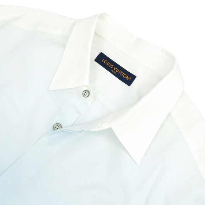 LOUIS VUITTON
LV Logo Long Sleeve RM251M9 NCM HSS32W
Monogram Print Cotton Poplin Shirt
Monogram Macro