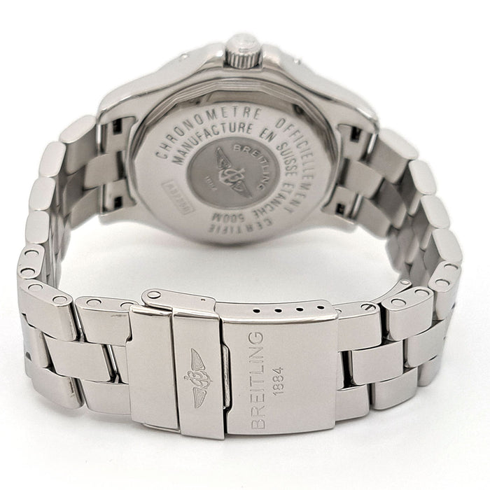 BREITLING
Colt Overhauled
With Box and Warranty Card