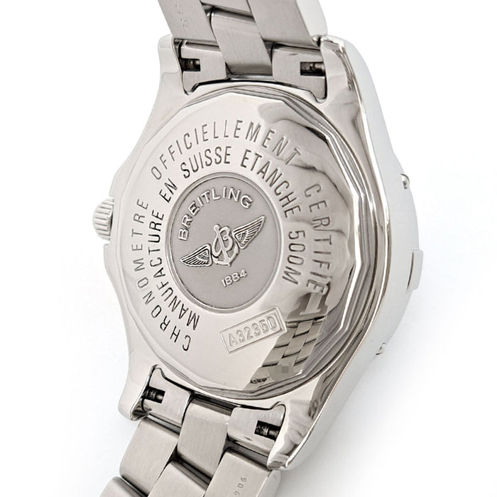 BREITLING
Colt Overhauled
With Box and Warranty Card