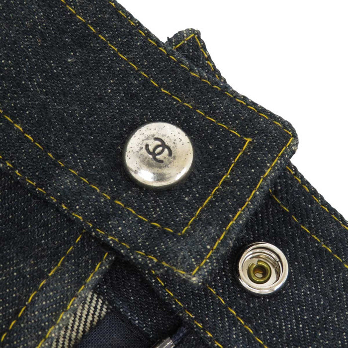 CHANEL
Logo COCO CC Coco Button 04274 Cotton
Coco Mark Denim Mini Skirt